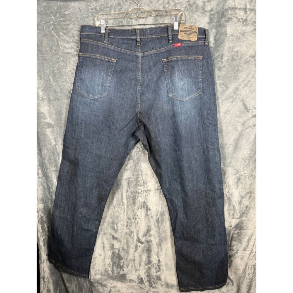 Wrangler Denim Men's Pants Relaxed Fit Jeans Adult Size Men’s 42-30 - Picture 12 of 14